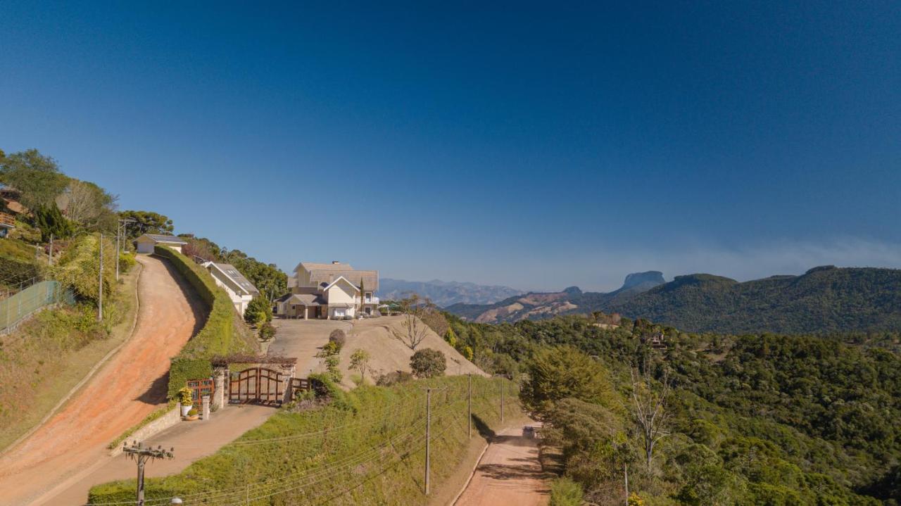 Pousada Dreams Campos do Jordão Екстериор снимка